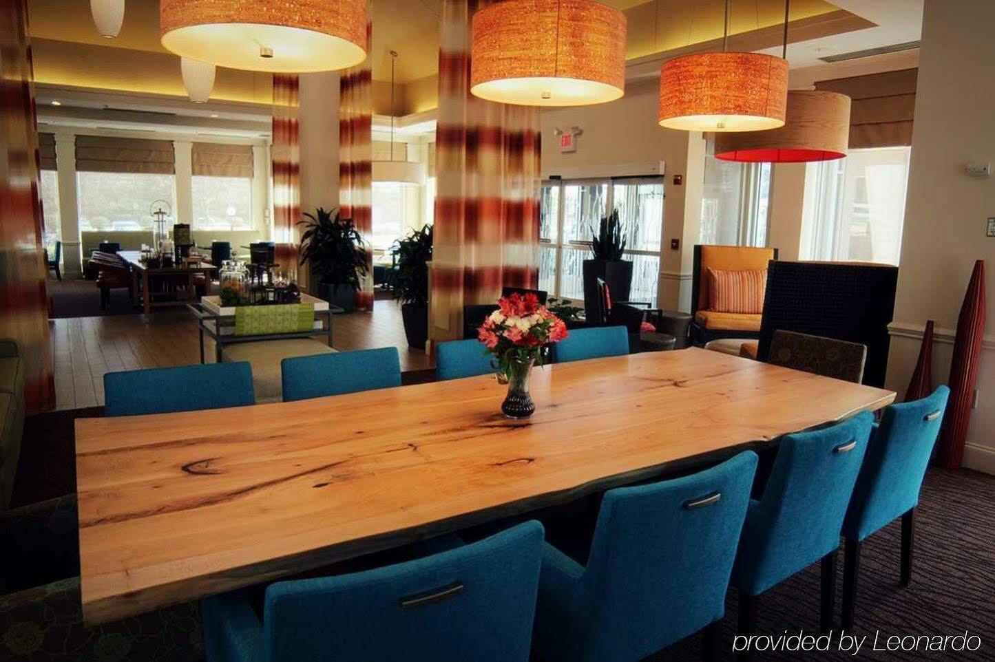 Hilton Garden Inn Charlotte North Zewnętrze zdjęcie