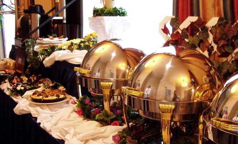 Hilton Garden Inn Charlotte North Zewnętrze zdjęcie